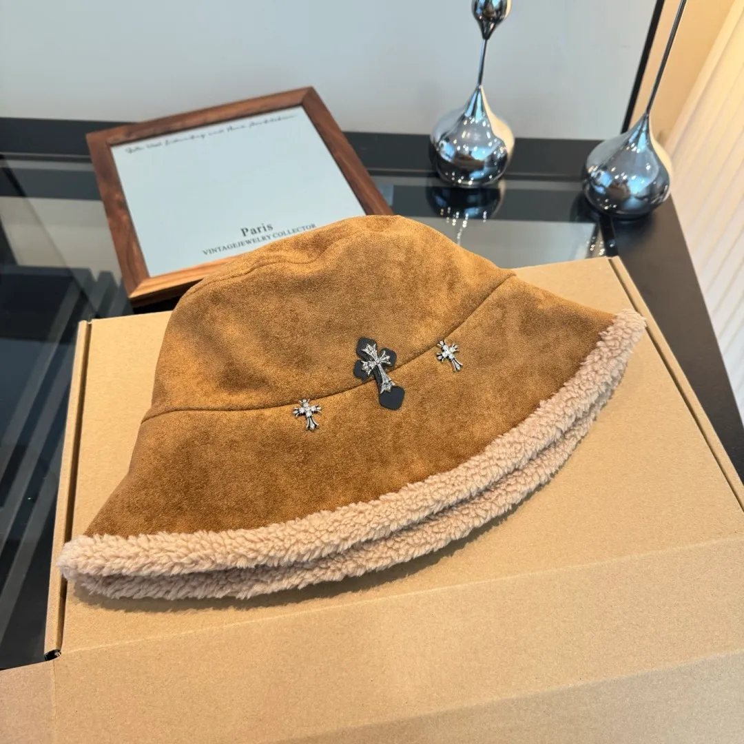 💰100¥ Croxin new wool bucket hat, foldable